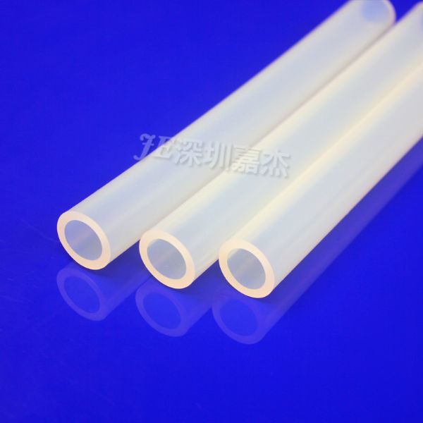 硅膠管作用在皂液器上有哪些特點？