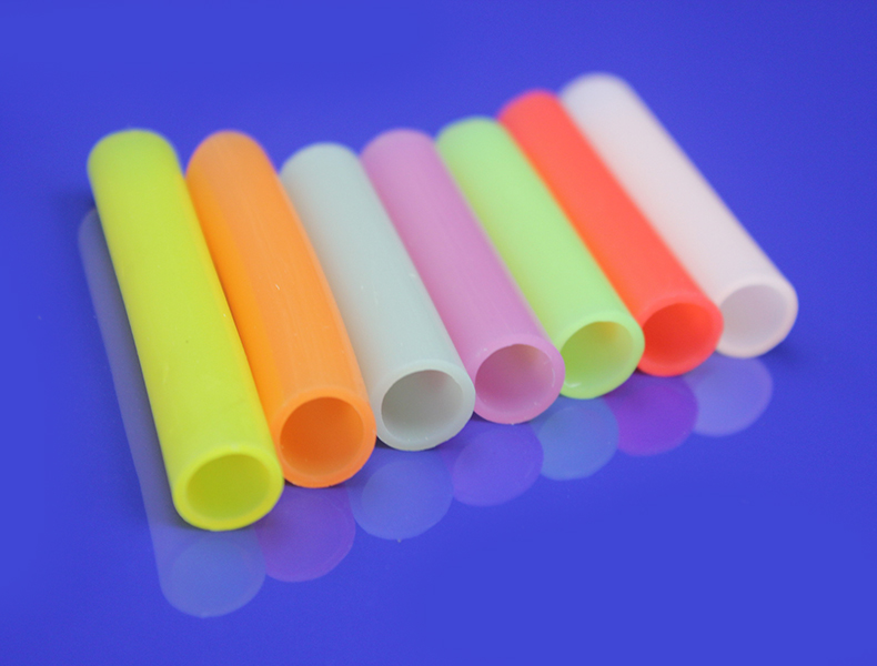 硅膠管之間如果要進行對接，我們會用到什么膠水？有什么方法?