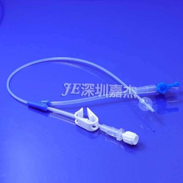 導尿管中的一根導絲起什么作用？